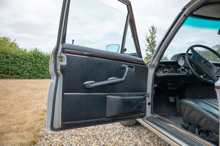 1972 Mercedes-Benz 300SEL 6.3 LHD, interior 24