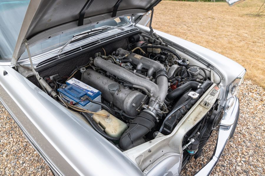 1972 Mercedes-Benz 300SEL 6.3 LHD, engine bay 1
