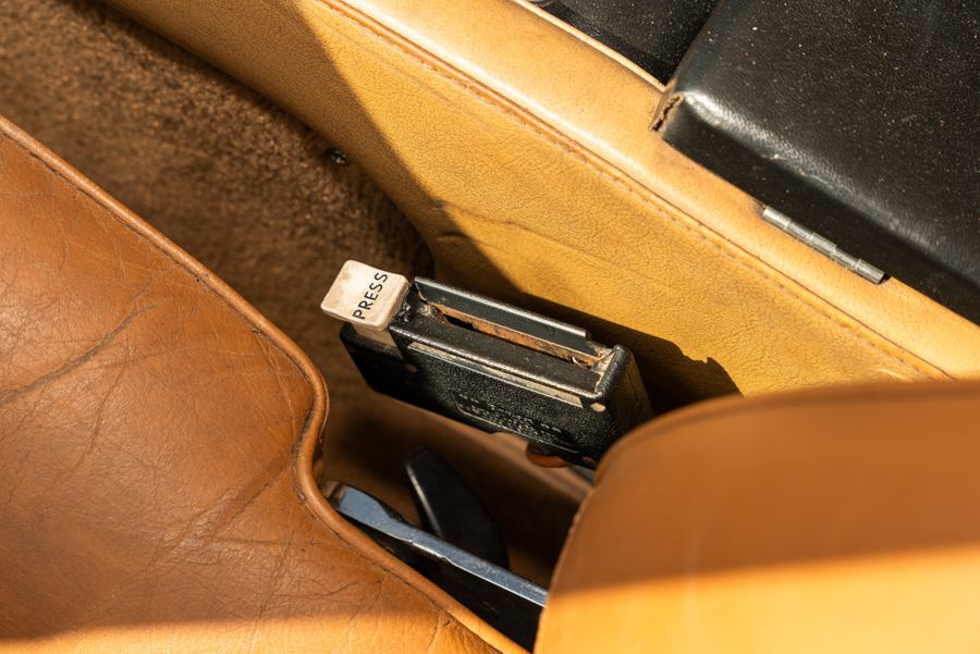 1973 Jensen Interceptor Mark III 7.3 Litre, interior 8