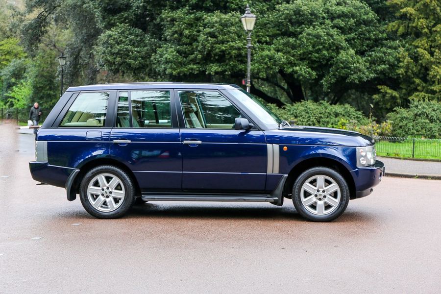 2002 Range Rover Vogue 4.4L L322, exterior 3