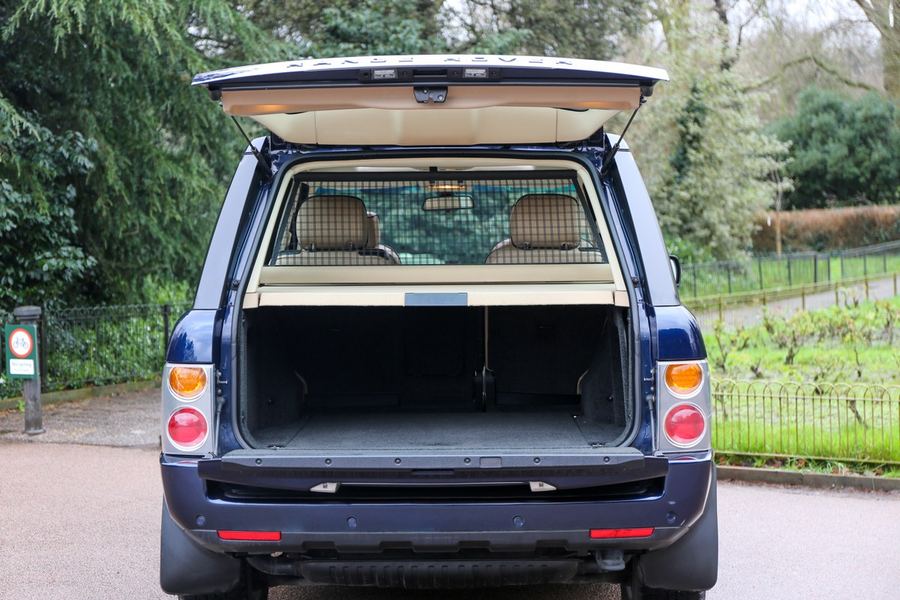 2002 Range Rover Vogue 4.4L L322, exterior 9