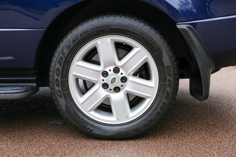 2002 Range Rover Vogue 4.4L L322, detail 1