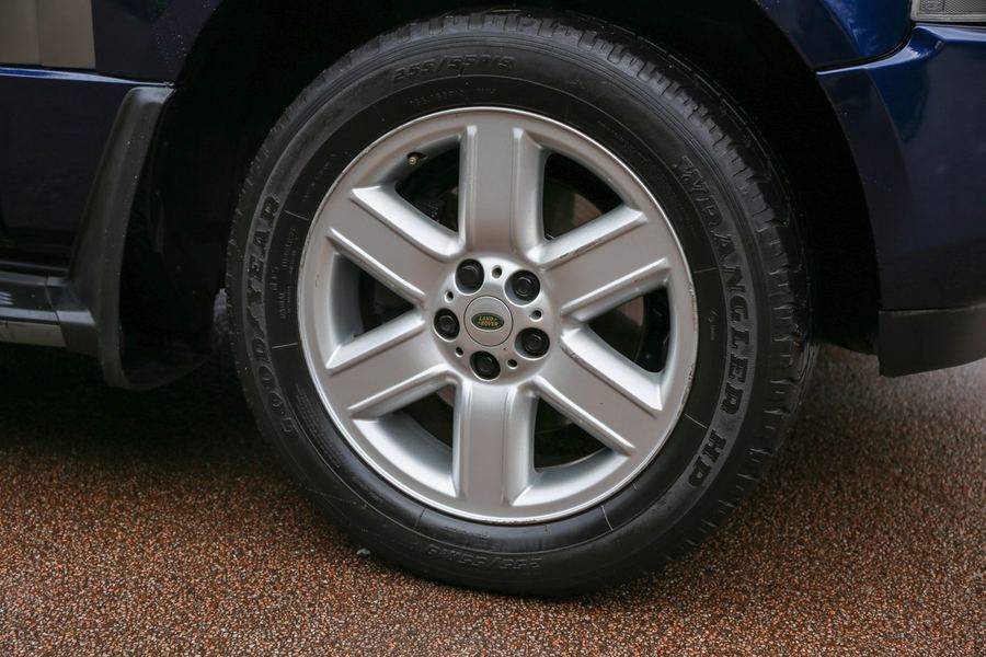 2002 Range Rover Vogue 4.4L L322, detail 2