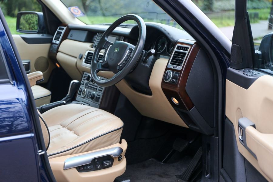 2002 Range Rover Vogue 4.4L L322, interior 4