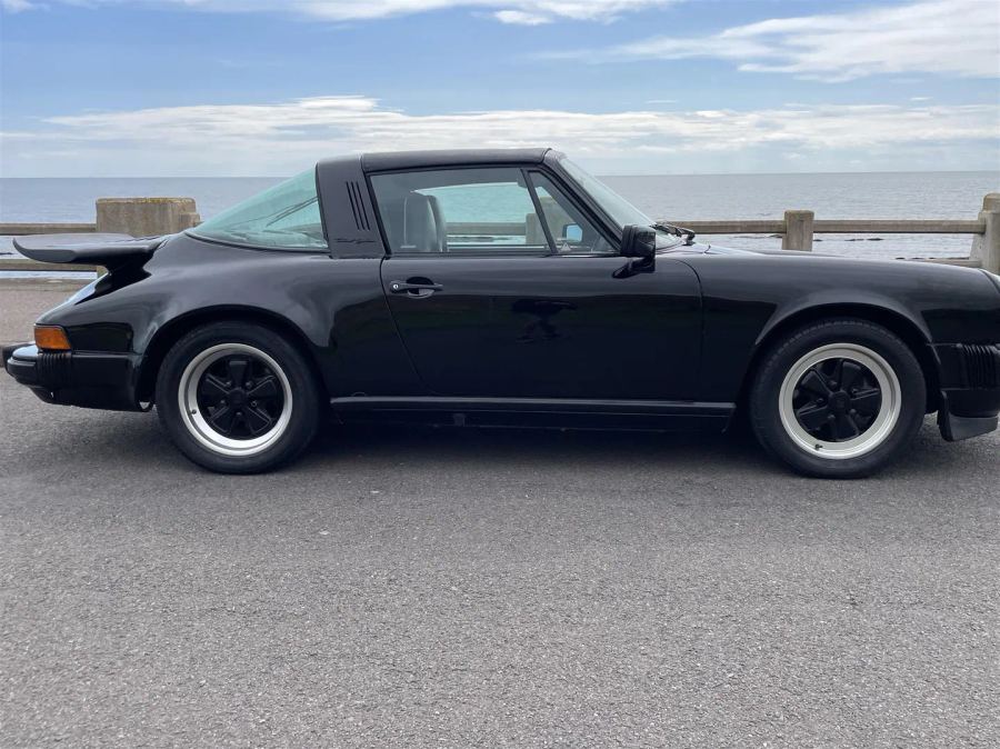 1987 Porsche 911 3.2-Litre Carrera Targa Sport , exterior 2