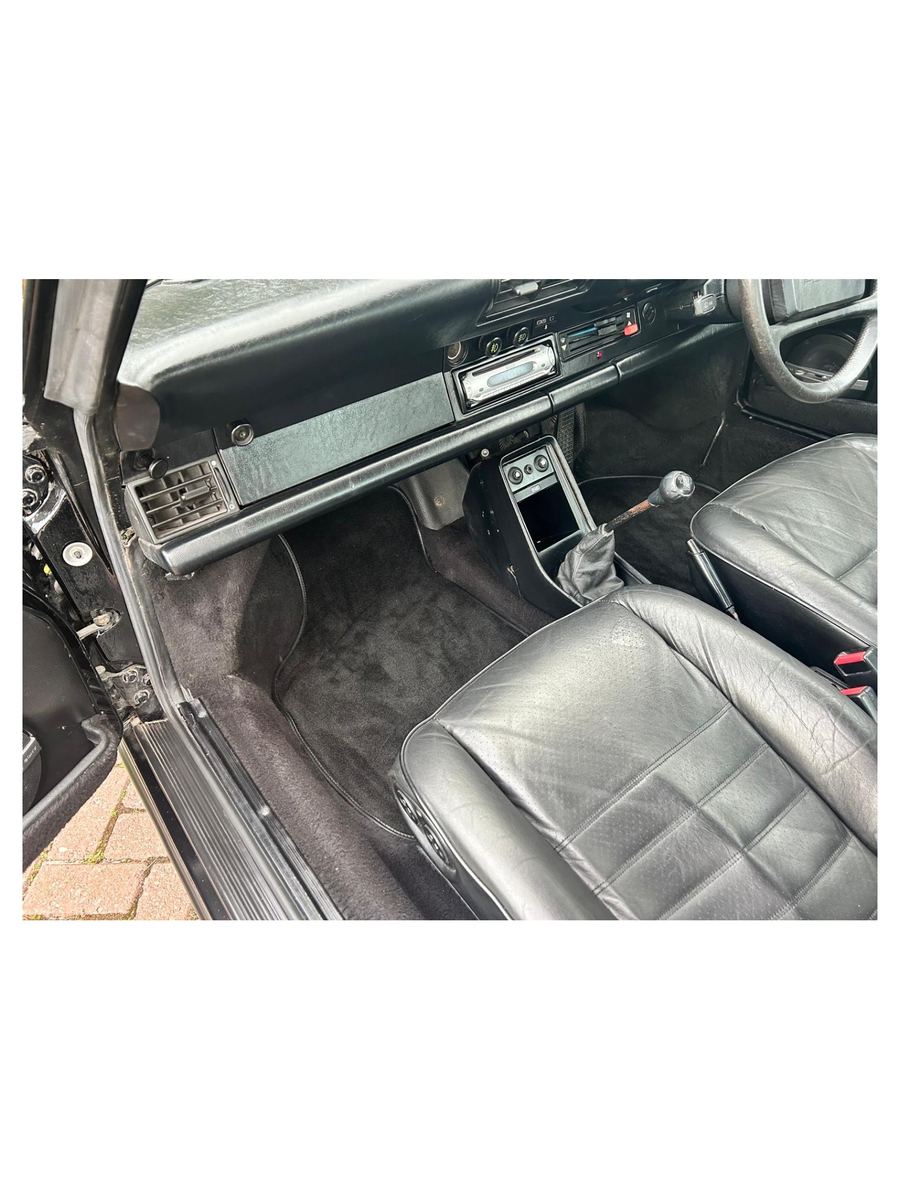 1987 Porsche 911 3.2-Litre Carrera Targa Sport , interior 12