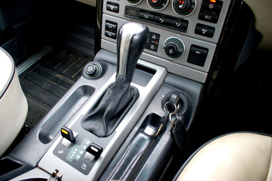 2006 Range Rover Vogue SE Supercharged 4.2L, interior 16