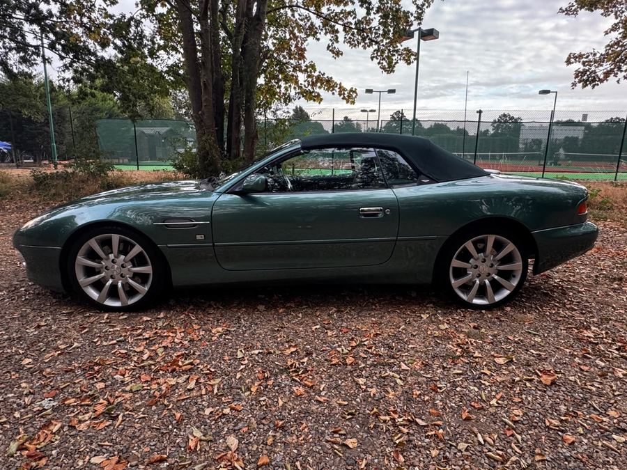 2003 Aston Martin DB7 Vantage Volante, exterior 2