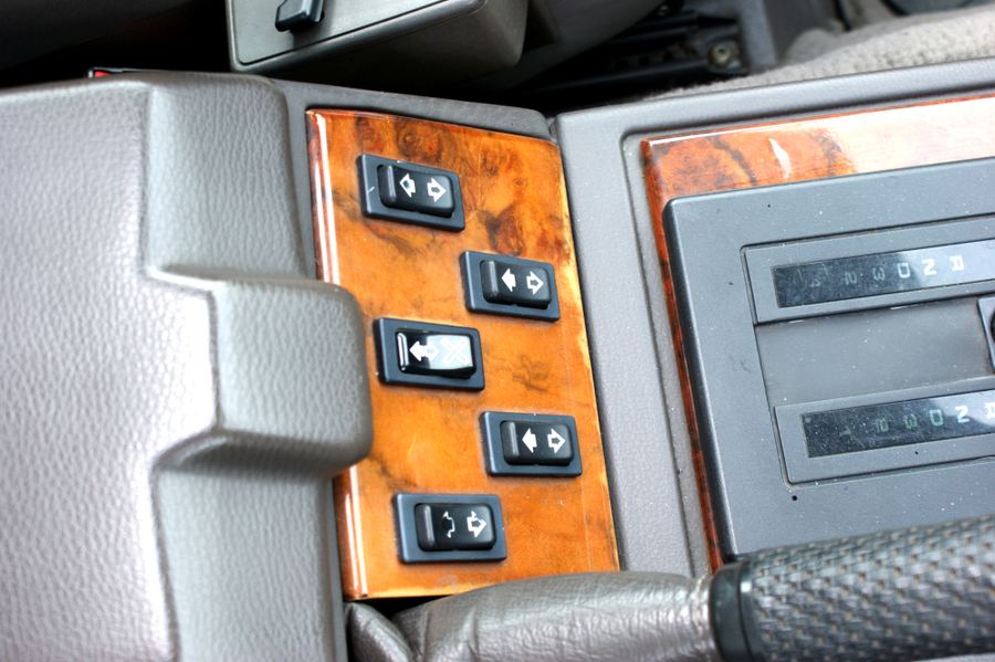 1993 Land Rover Range Rover Vogue SE, interior 5