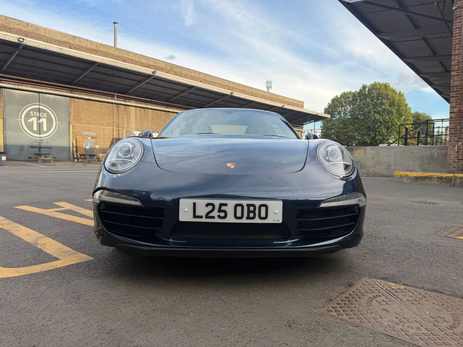 2012 Porsche 911 991.1 Carrera 2S Coupe, exterior 1