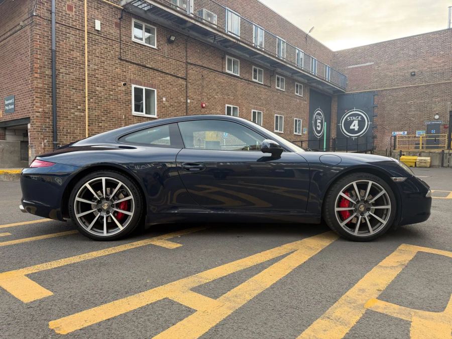 2012 Porsche 911 991.1 Carrera 2S Coupe, exterior 7