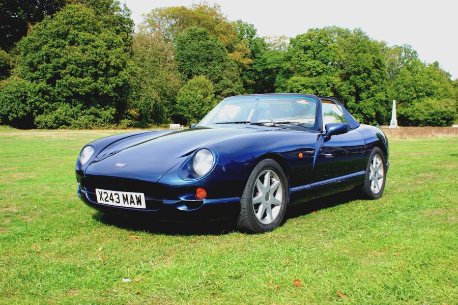 2000 TVR Chimaera 500 offered by Hunt & Hammer